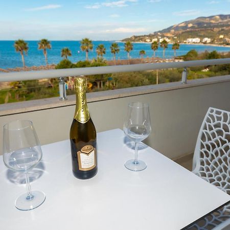 Seaview Apartments Vlore Luaran gambar